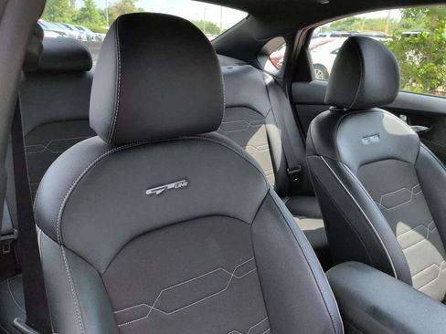 Used 2023 Kia Forte GT-Line w/ GT-Line Technology Package FWD image 7