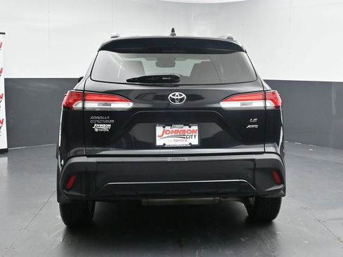 Used 2024 Toyota Corolla Cross LE image 7