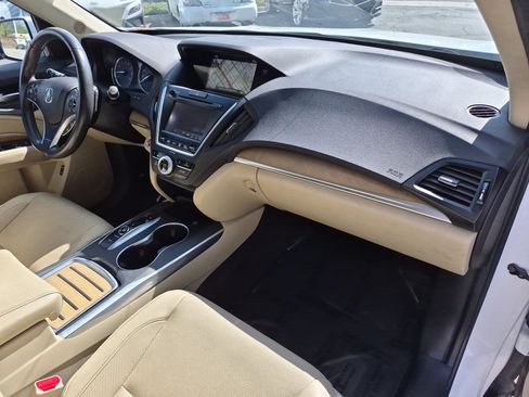Used 2020 Acura MDX w/ Technology Package AWD/4WD image 32