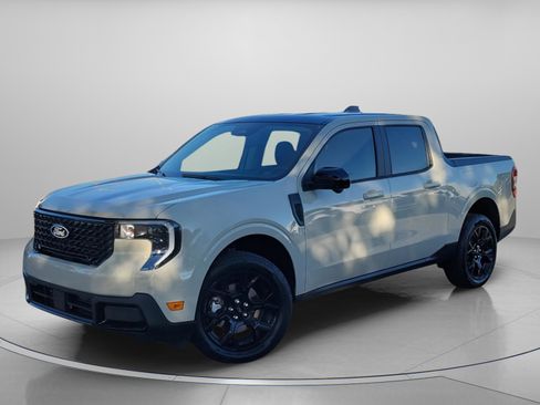 New 2025 Ford Maverick Lariat w/ Black Appearance Package image 2