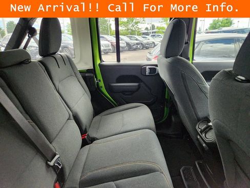 Used 2025 Jeep Wrangler Unlimited Sport S 4xe w/ Convenience Group AWD/4WD image 11