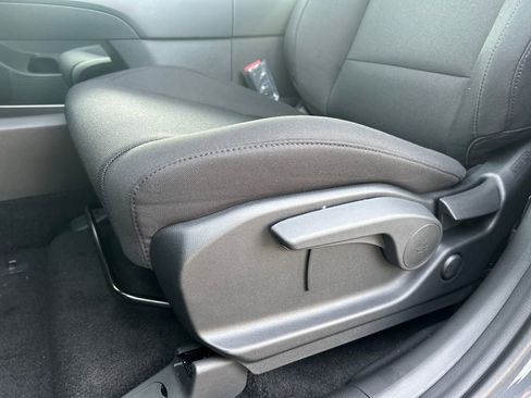 New 2026 Hyundai Santa Fe SE image 11