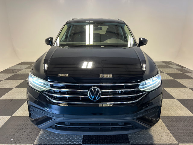 Used 2022 Volkswagen Tiguan SE FWD image 2