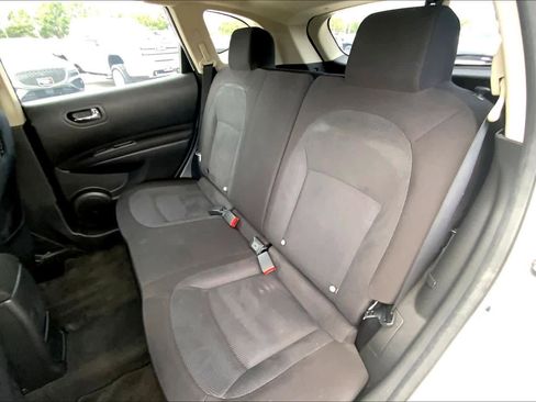 Used 2015 Nissan Rogue S w/ Convenience Package image 18