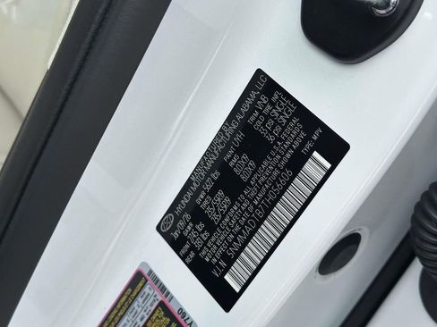 New 2026 Genesis GV70 2.5T Select image 14