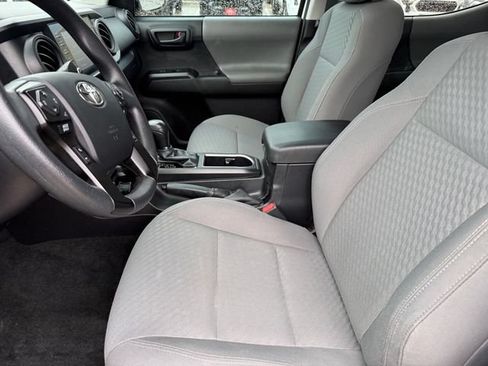 Used 2023 Toyota Tacoma SR AWD/4WD image 9