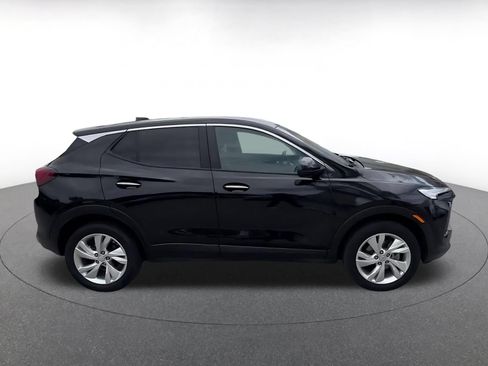 Used 2025 Buick Encore GX Preferred AWD/4WD image 16