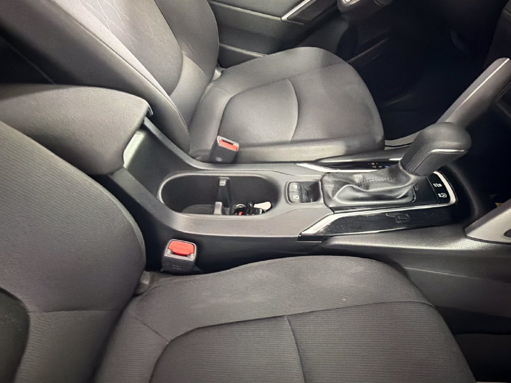Used 2023 Toyota Corolla Cross LE FWD image 34