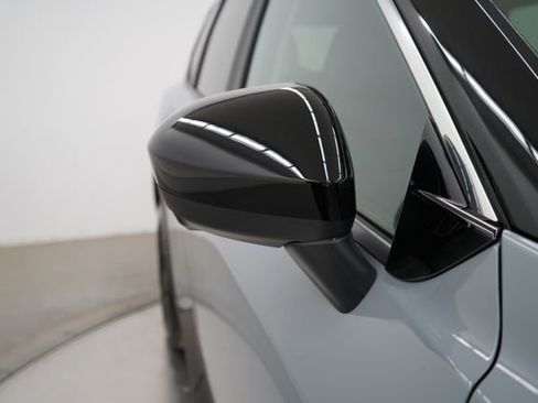 Used 2025 Nissan Rogue SV AWD/4WD image 57