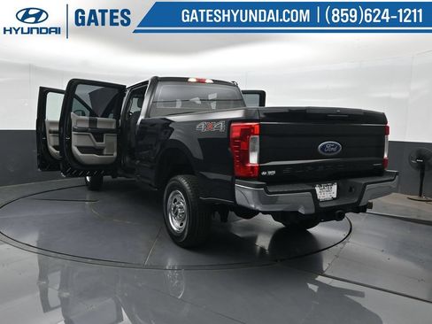 Used 2019 Ford F350 XL w/ Power Equipment Group AWD/4WD image 51