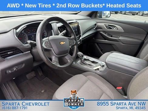 Used 2023 Chevrolet Traverse LT w/ Rear Camera Mirror Package AWD/4WD image 13