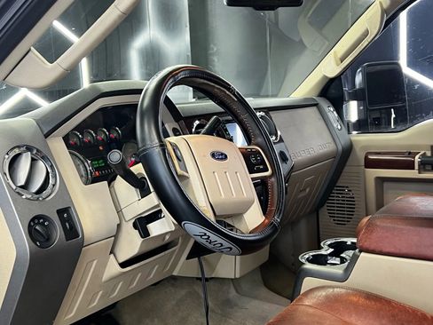 Used 2010 Ford F250 King Ranch image 13
