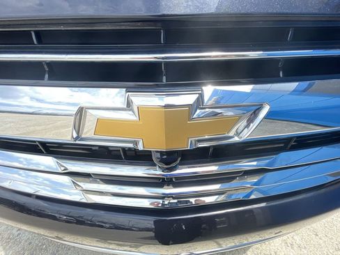 Certified 2025 Chevrolet Tahoe LT RWD image 30