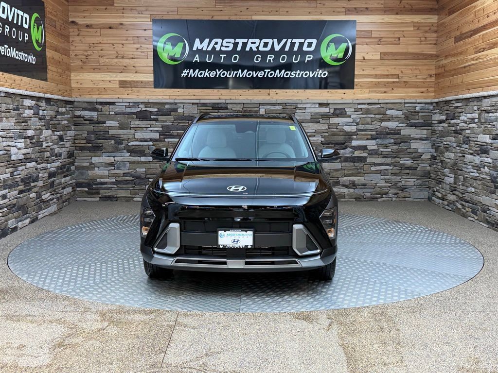 Certified 2026 Hyundai Kona SEL Premium AWD/4WD image 3