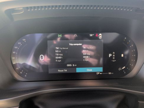 New 2026 Volvo XC40 B5 Plus w/ Protection Package Premier image 17