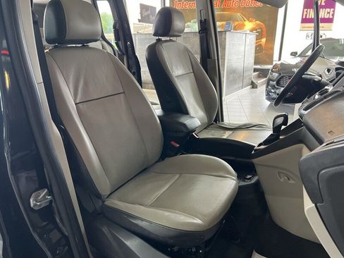 Used 2015 Ford Transit Connect Titanium image 24