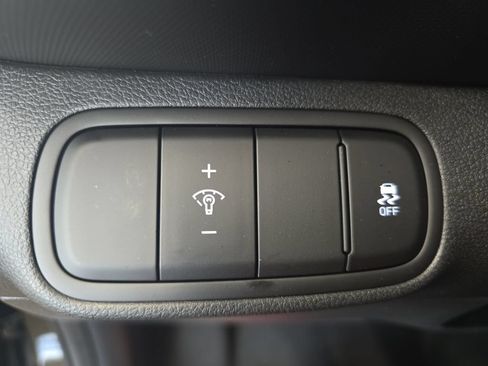 New 2026 Hyundai Venue SE FWD image 26