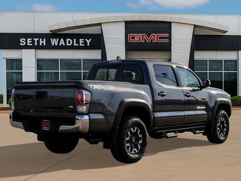 Used 2021 Toyota Tacoma TRD Off-Road image 7