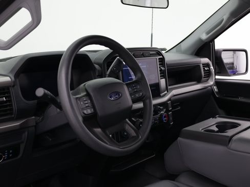 Used 2024 Ford F150 XL RWD image 13
