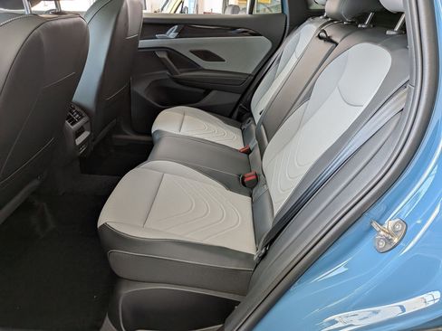 New 2026 Volkswagen Tiguan SE R-Line FWD image 26