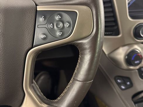 Used 2017 GMC Yukon XL Denali w/ Open Road Package AWD/4WD image 32