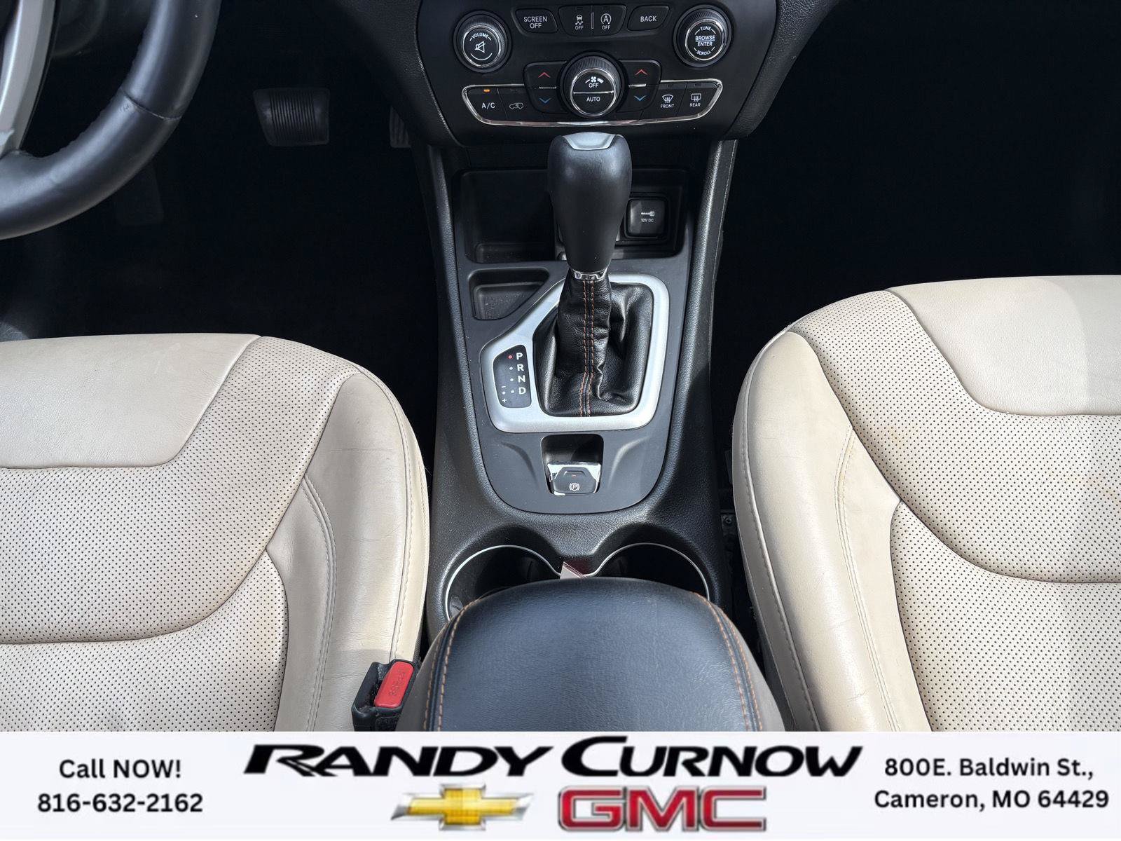 Used 2015 Jeep Cherokee Limited w/ Luxury Group FWD image 26