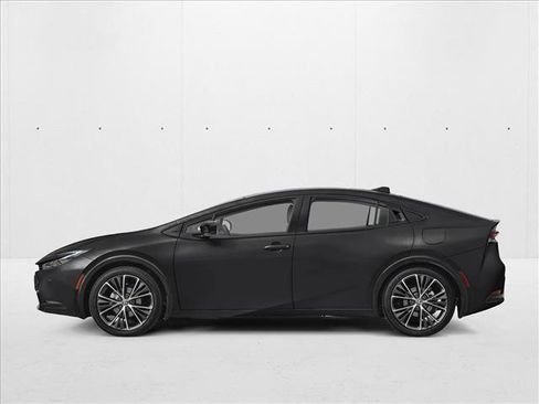 New 2026 Toyota Prius XLE FWD image 3