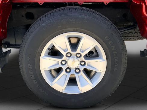 Used 2023 Chevrolet Silverado 1500 LT RWD image 11