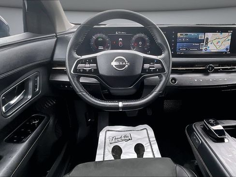 Used 2024 Nissan Ariya AWD image 8