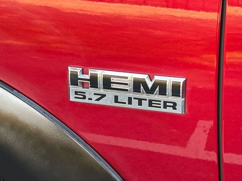 Used 2012 RAM 1500 Tradesman RWD image 18