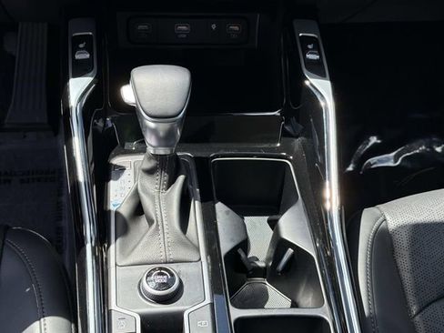 Used 2023 Kia Sorento SX FWD image 23