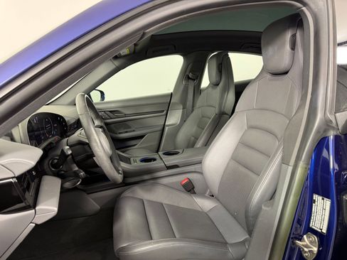 Certified 2023 Porsche Taycan image 5