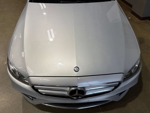 Used 2017 Mercedes-Benz E 400 4MATIC Wagon image 54