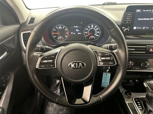 Used 2021 Kia Seltos S image 17