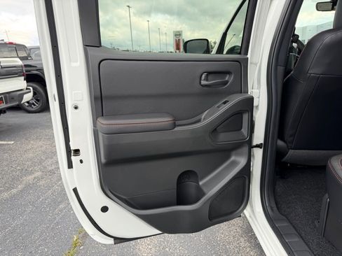 New 2026 Nissan Frontier Pro-X RWD image 17
