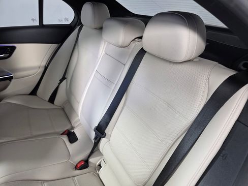 Used 2024 Mercedes-Benz C 300 Sedan image 16
