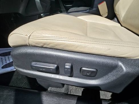 Used 2015 Honda CR-V EX-L image 16