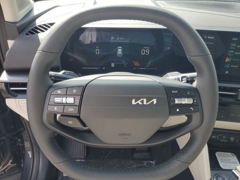 New 2026 Kia Sportage EX image 15