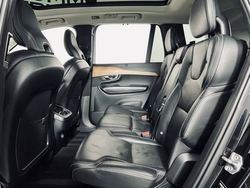 Used 2019 Volvo XC90 T6 Inscription image 12