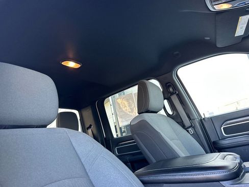 Used 2024 RAM 2500 Big Horn AWD/4WD image 17