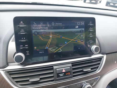 Used 2019 Honda Accord Touring image 23