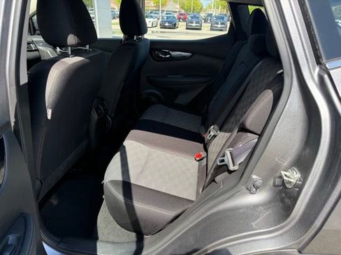 Certified 2020 Nissan Rogue Sport SV w/ All-Weather Package AWD/4WD image 21