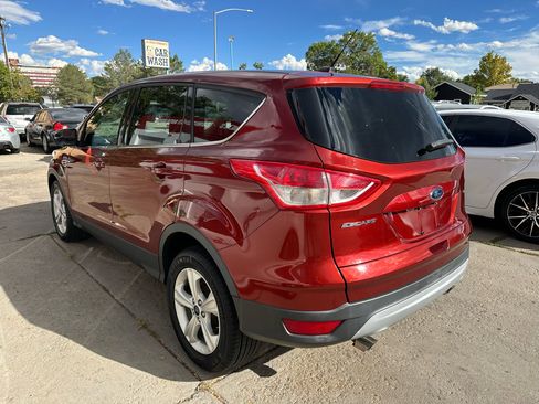 Used 2016 Ford Escape SE image 9