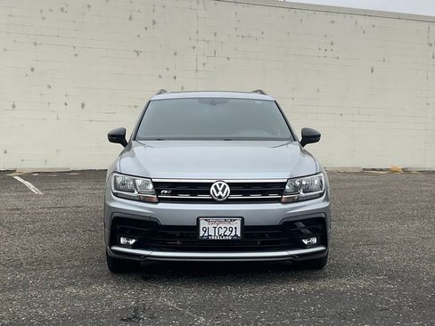Used 2019 Volkswagen Tiguan SEL Premium R-Line image 9