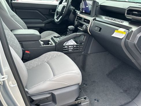 New 2025 Toyota Tacoma SR5 image 8