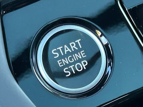 New 2025 Audi Q5 Prestige image 23