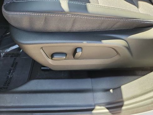 Certified 2023 Buick Envision Preferred w/ Sport Touring Package AWD/4WD image 18