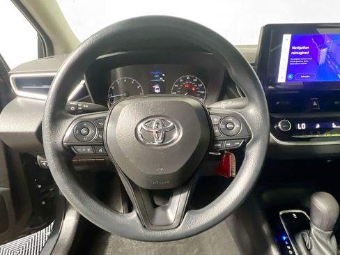 Used 2024 Toyota Corolla LE FWD image 17