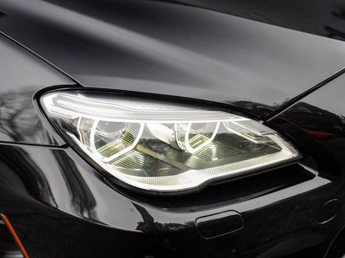 Used 2018 BMW M6 Convertible w/ Executive Package image 6