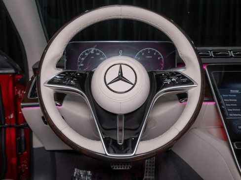 New 2026 Mercedes-Benz S 580 4MATIC Sedan image 21